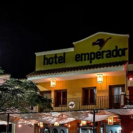 Hotel Emperador Cafayate Bagian luar foto